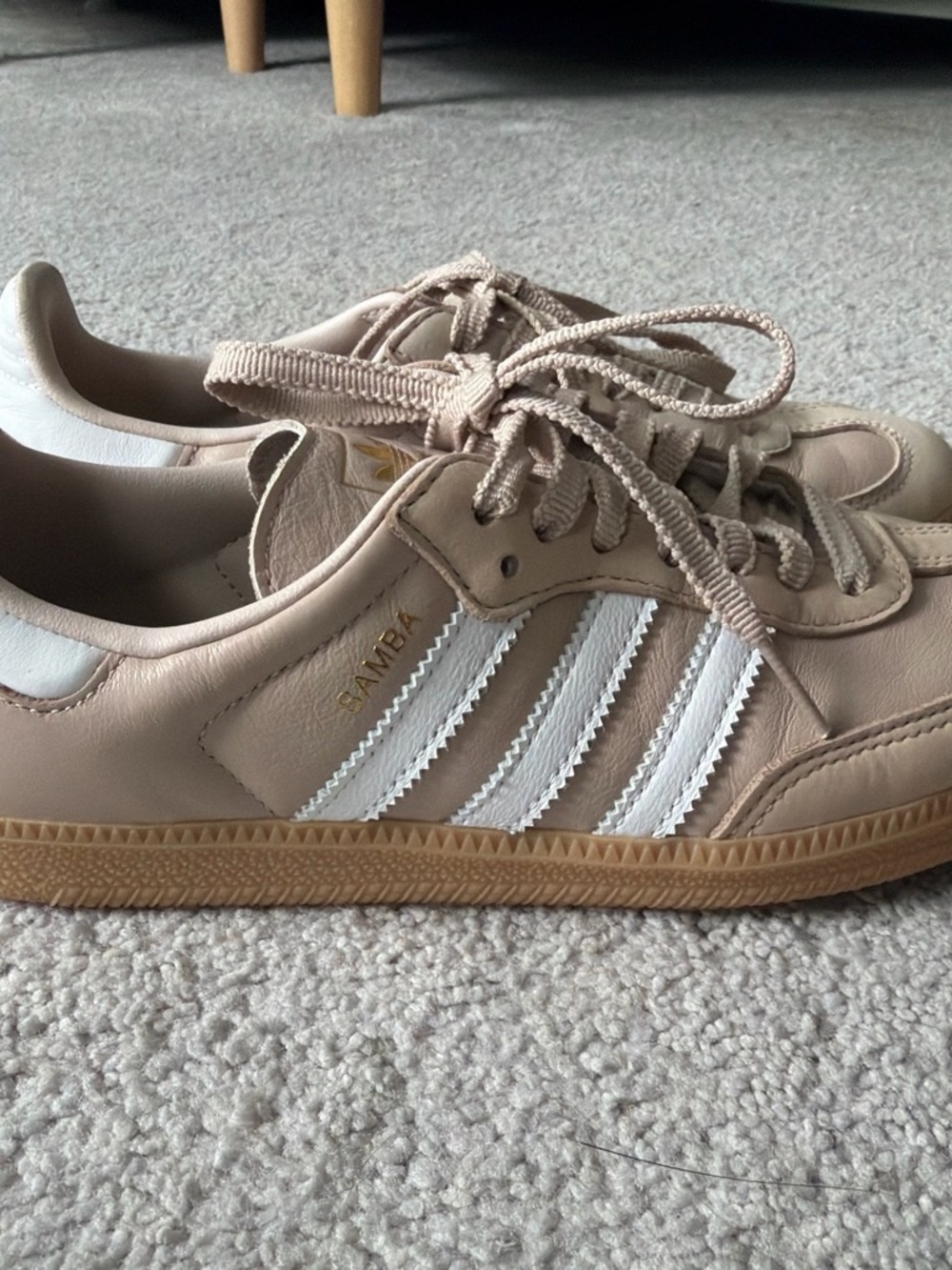 adidas OG Samba Sneakers in Beige/Nude - Picture 2 of 7